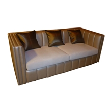 三人位沙發(fā)